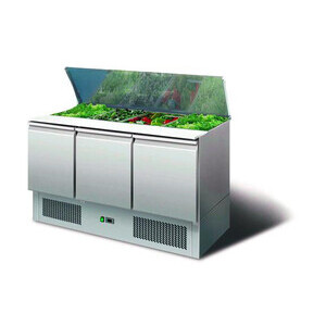 Saladette 4 GN 1/1 m. 3 Türen  137x70x85cm BxTxH Cookmax orange