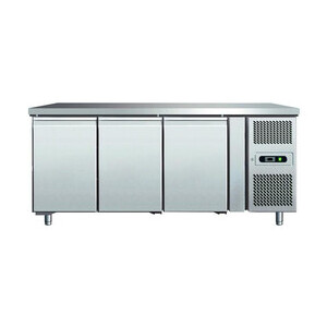 Kühltisch GN1/1 mit 3 Türen  1795 x 700 x 850 mm  230 V / 0,350 kW Cookmax Start